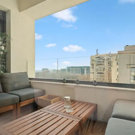 Union Plaza Balcony Bliss Appartement